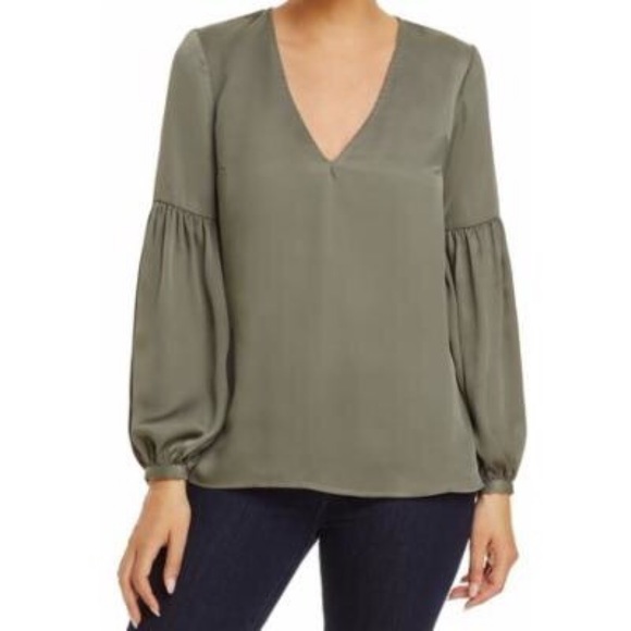 L’academie Olive Blouse - Picture 2 of 6